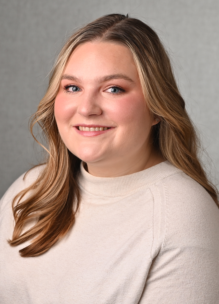 Erin Corcoran headshot